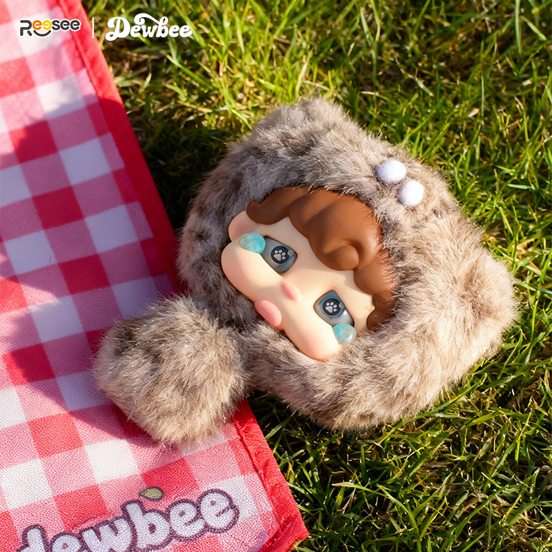 Dewbee Cat Fluff Series: Vinyl Face Plush Keychain Blind Box | Cute Stuffed Pendant for Girls & Collectors