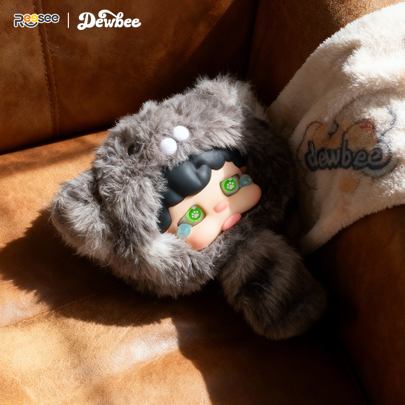 Dewbee Cat Fluff Series: Vinyl Face Plush Keychain Blind Box | Cute Stuffed Pendant for Girls & Collectors